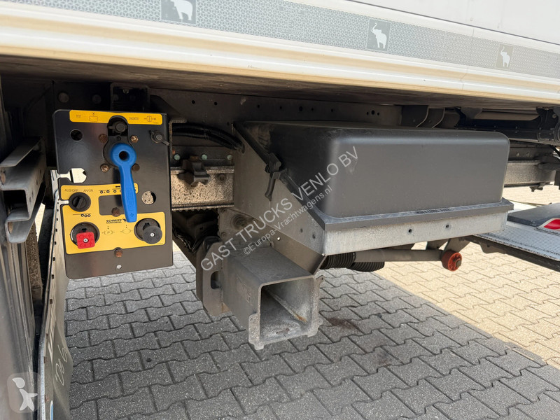 نصف مقطورة Schmitz Cargobull N/A Thermo King...
