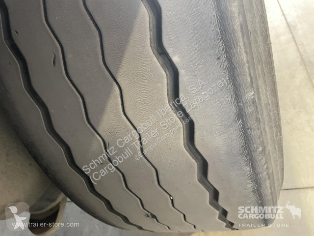 نصف مقطورة Schmitz Cargobull Reefer Standard