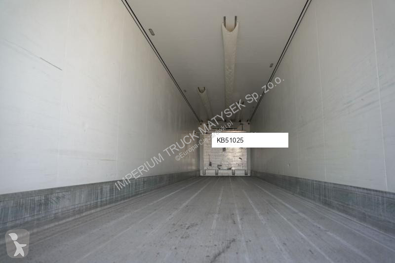 نصف مقطورة Schmitz Cargobull