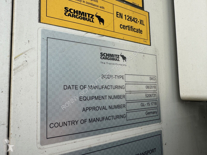 نصف مقطورة Schmitz Cargobull SKO 24/L-13.4 FP...