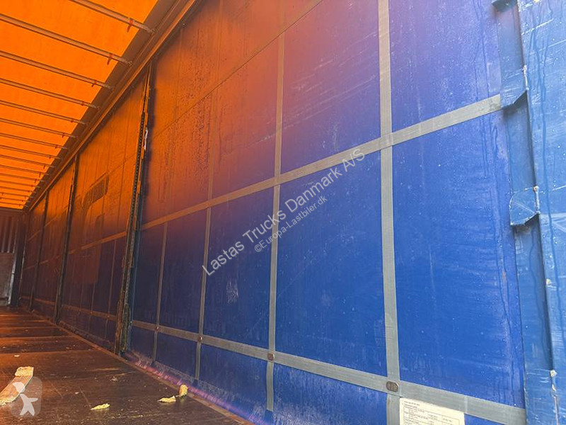 نصف مقطورة Krone Curtainsider / Planenauflieger