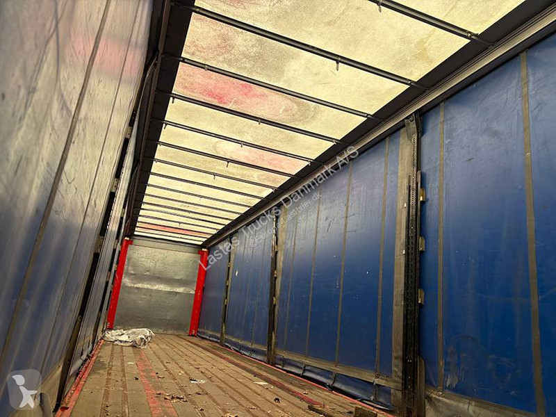 نصف مقطورة Kel-Berg Curtainsider / Planenauflieger