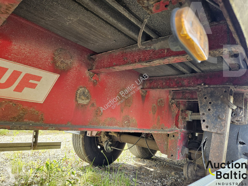 نصف مقطورة Fruehauf