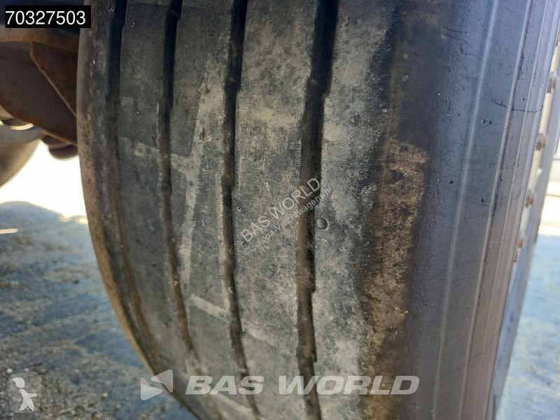 نصف مقطورة Kempf SKM 35/3 Lift Axle Alcoa