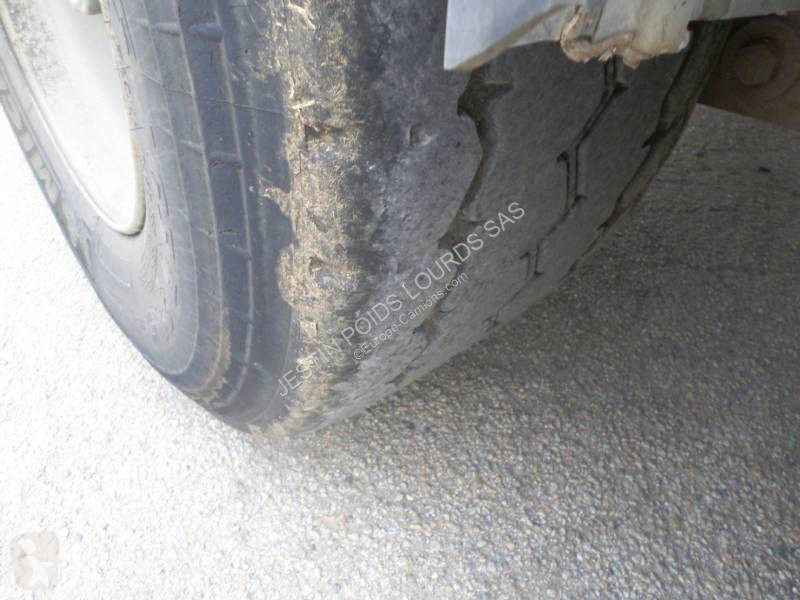 نصف مقطورة Maisonneuve S 233 RE