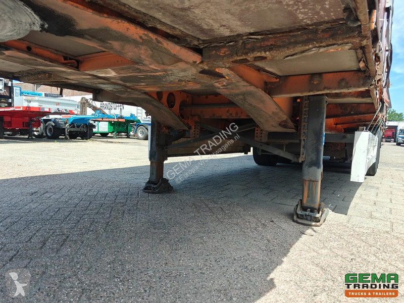 Krone 27 13.60 Meters - MEGA - Curtains/Roof -...