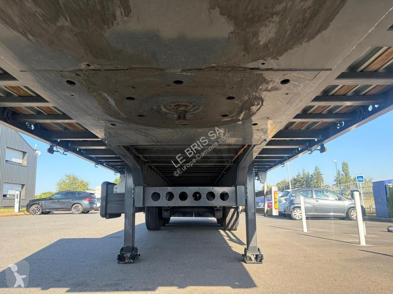 نصف مقطورة Lecitrailer  S/R 3ESSX PLATEAU