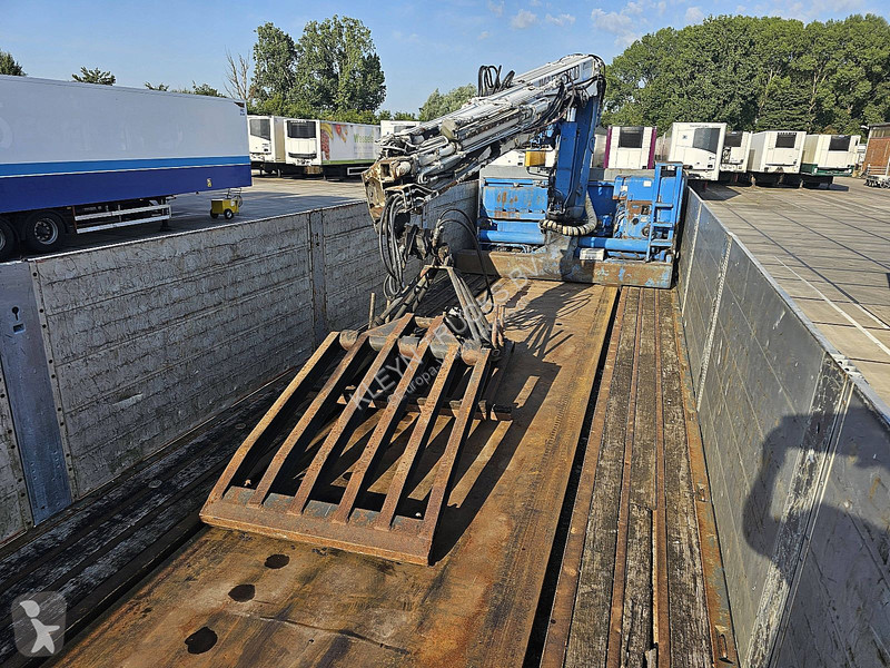 نصف مقطورة KWB P-393-STI-R-1 HIAB 130 R