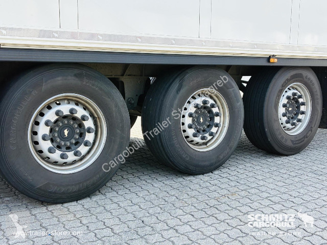 نصف مقطورة Schmitz Cargobull Semitrailer Reefer...