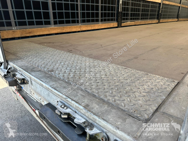 نصف مقطورة Schmitz Cargobull Semitrailer...