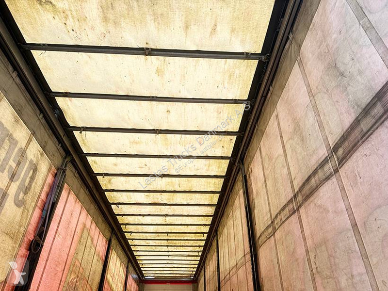 نصف مقطورة Schmitz Cargobull Curtainsider /...
