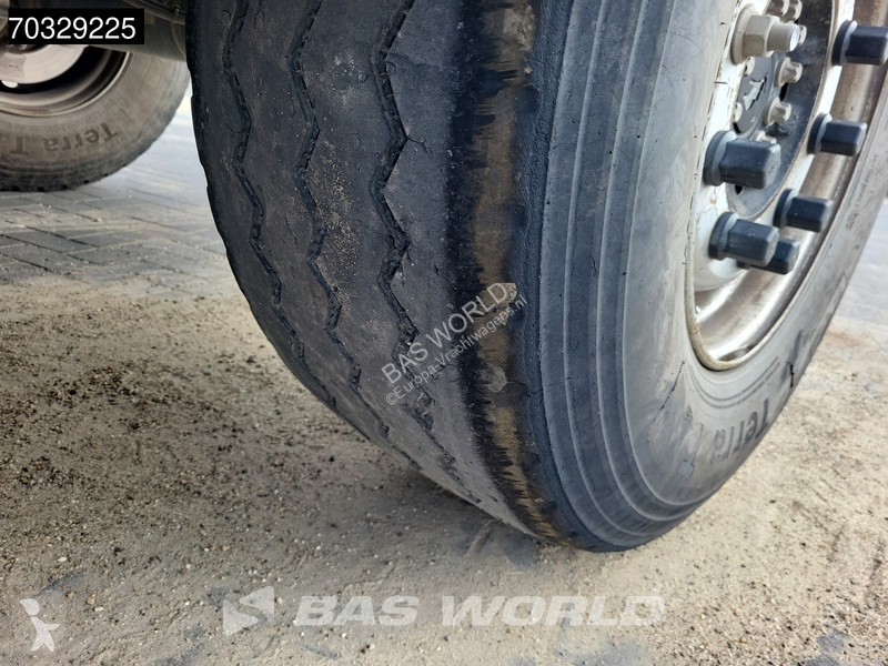 نصف مقطورة Schmitz Cargobull SCB*S3D Lift Axle...