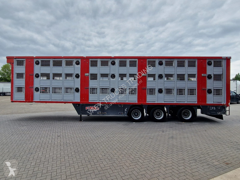 نصف مقطورة Finkl 3 deck - lift- water - vans -...
