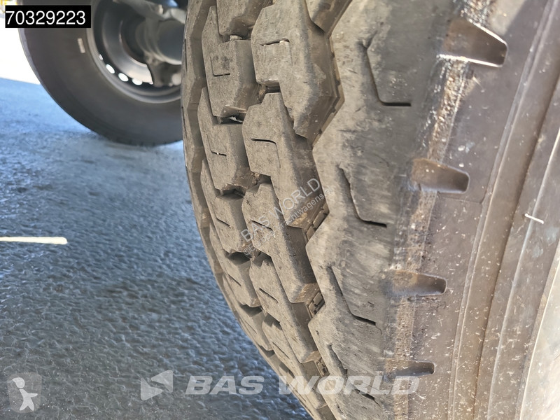 نصف مقطورة Schmitz Cargobull SCB*S3D Lift Axle...