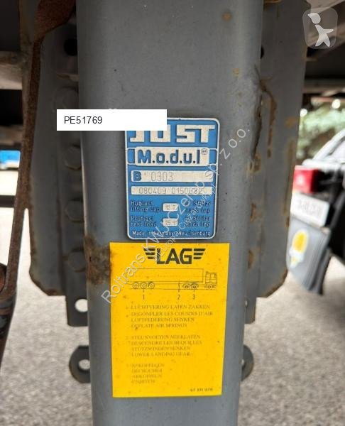 نصف مقطورة LAG