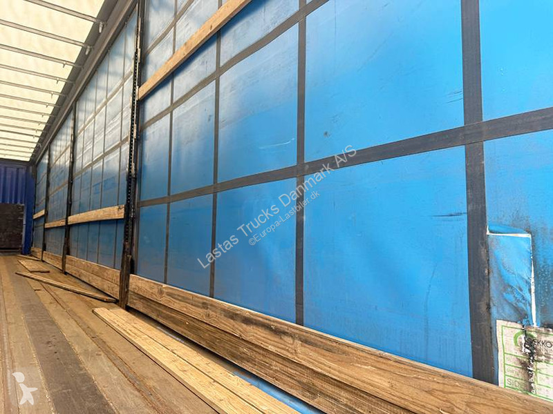 نصف مقطورة Krone Curtainsider / Planenauflieger