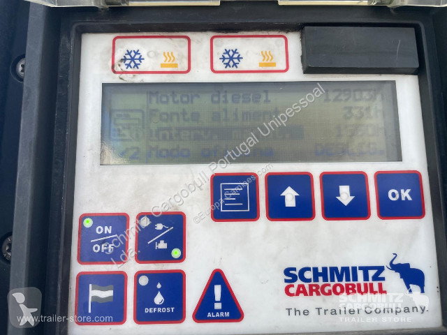 نصف مقطورة Schmitz Cargobull Semitrailer Reefer...