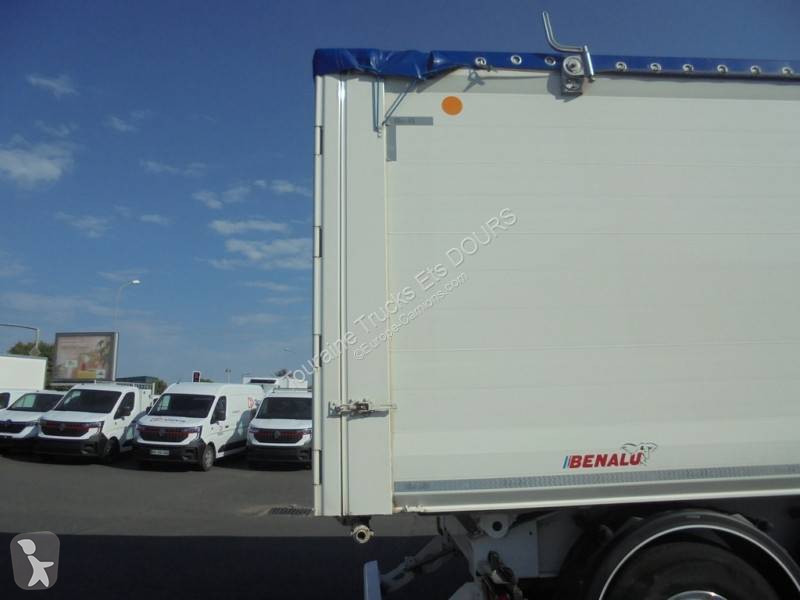نصف مقطورة Benalu STANDARD
