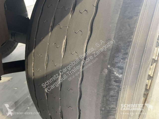 نصف مقطورة Schmitz Cargobull Reefer Standard