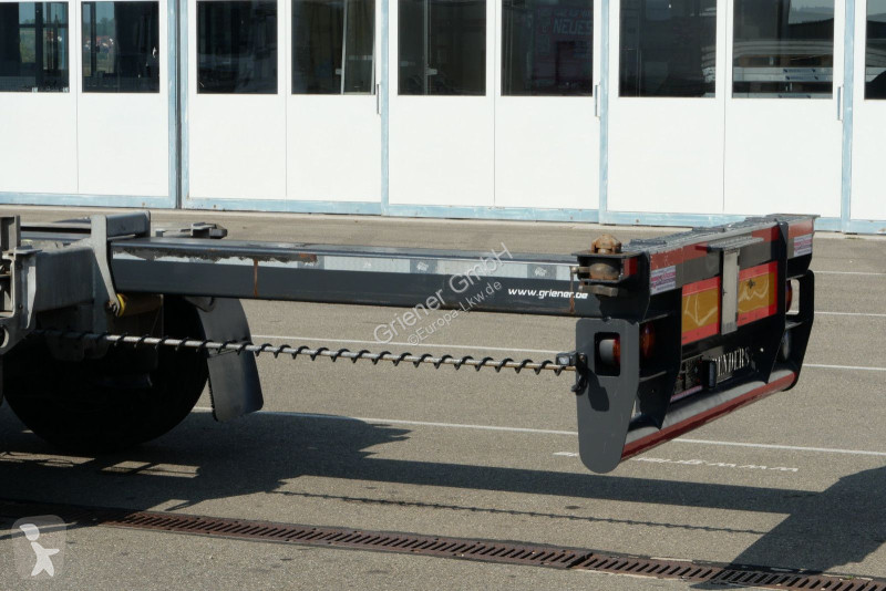 Semiremorca Renders TYPE EURO 820 / LIFT...