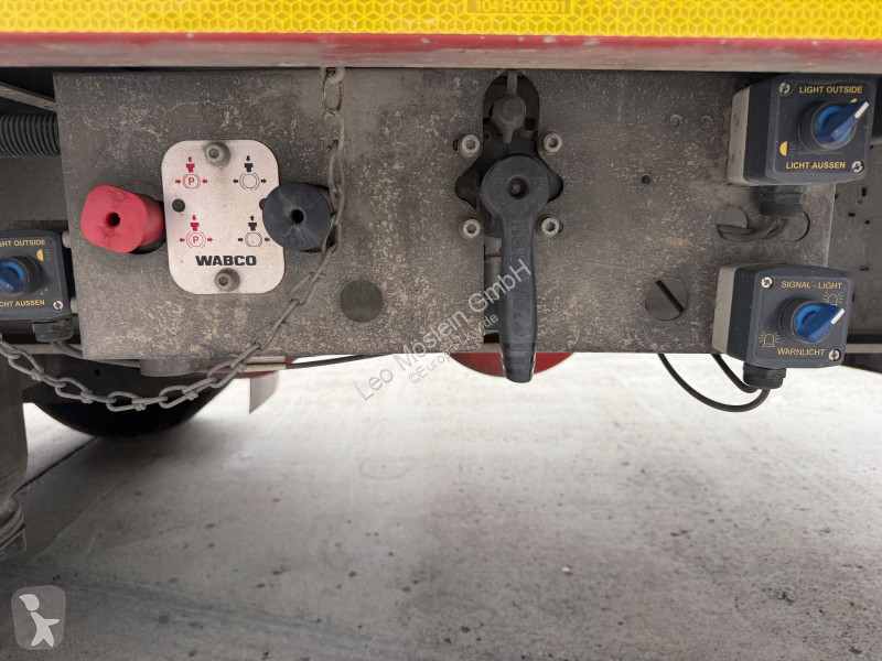 Semi remorque  t3  3 Achs Satteltieflader Mega