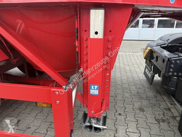 Semirremolque Feldbinder FFB Silo Auflieger...