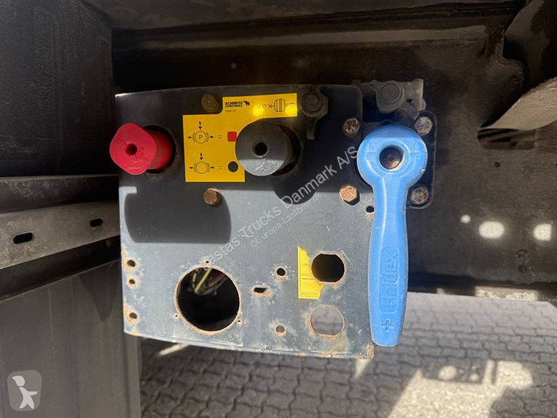 Полуприцеп Schmitz Cargobull 3 axle Flatbed /...