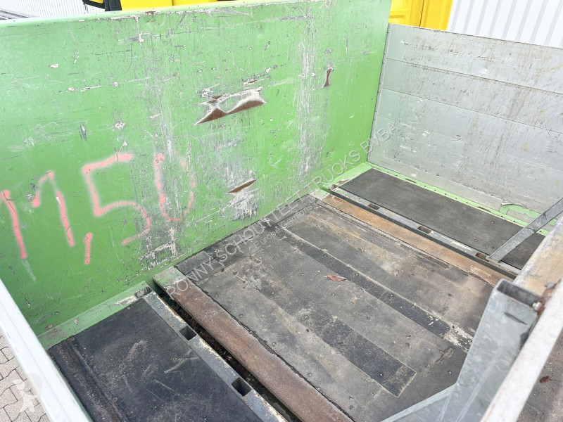 Baustoff-Auflieger mit Rollkran Kennis 14R...