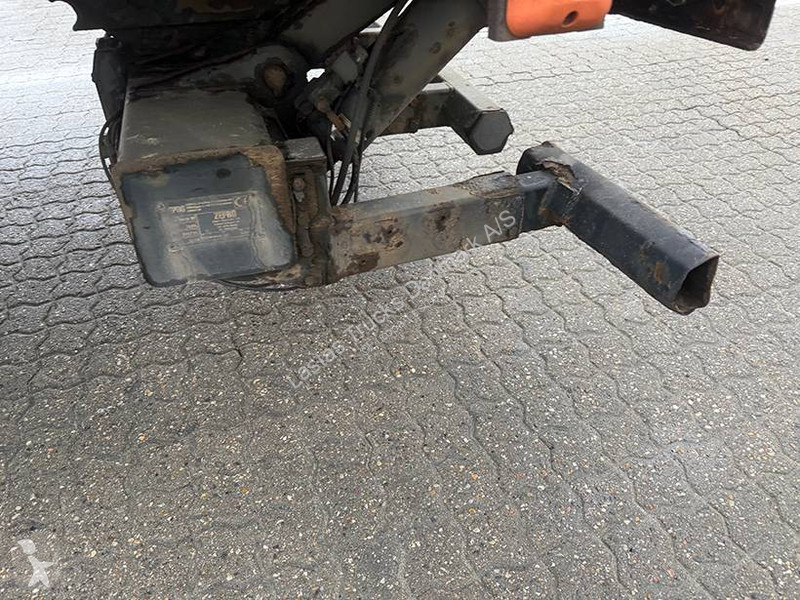 Полуприцеп Krone 2 axle City curtain / City-Plane