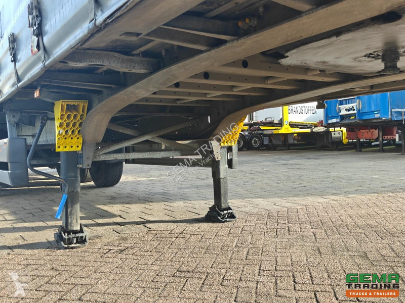 Полуприцеп Schmitz Cargobull SCB*S3T Sliding...