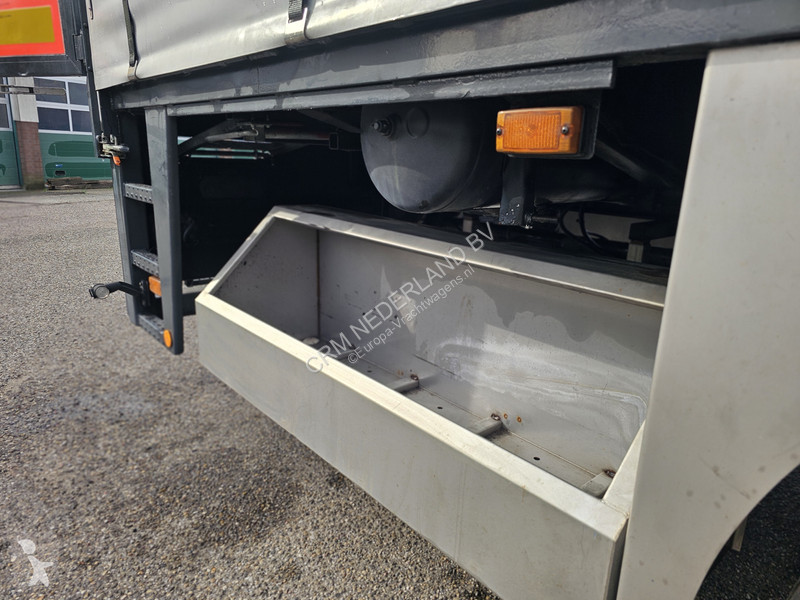 Полуремарке Broshuis 1AOU 10 10 /SINGLE AXLE/...
