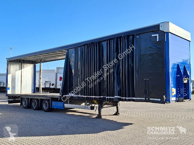 Semitrailer Schmitz Cargobull Curtainsider Mega...