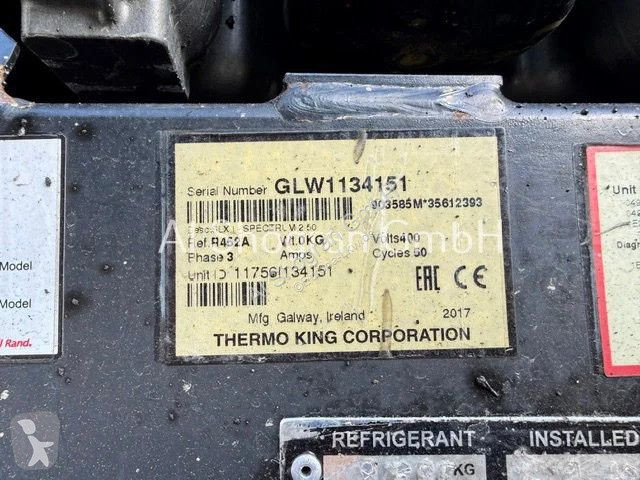 Schmitz Cargobull Thermo King SLXi...