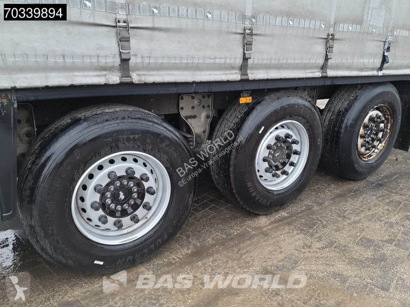 Schmitz Cargobull SCB*S3T 3 axles Sliding Roof...