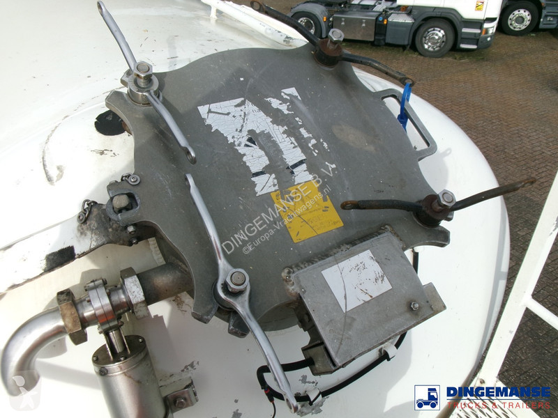 Semi reboque Feldbinder Powder tank alu 41 m3...