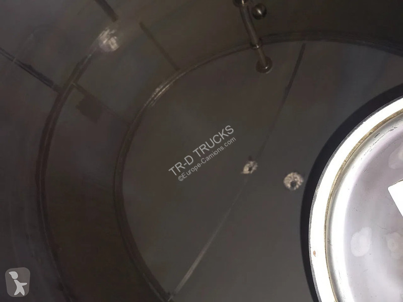 Oplegger Maisonneuve 29000L INSULATED INOX TANK...