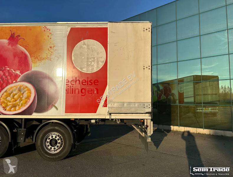 Semitrailer Chereau RENDERS CARRIER MAXIMA 1300...