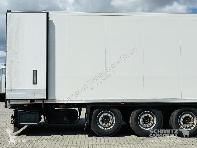 Semiremorca Schmitz Cargobull Tiefkühler...