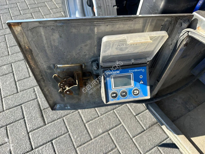 Semirimorchio Emtech NNR48 3 ASSER HYDRAULISCHE...