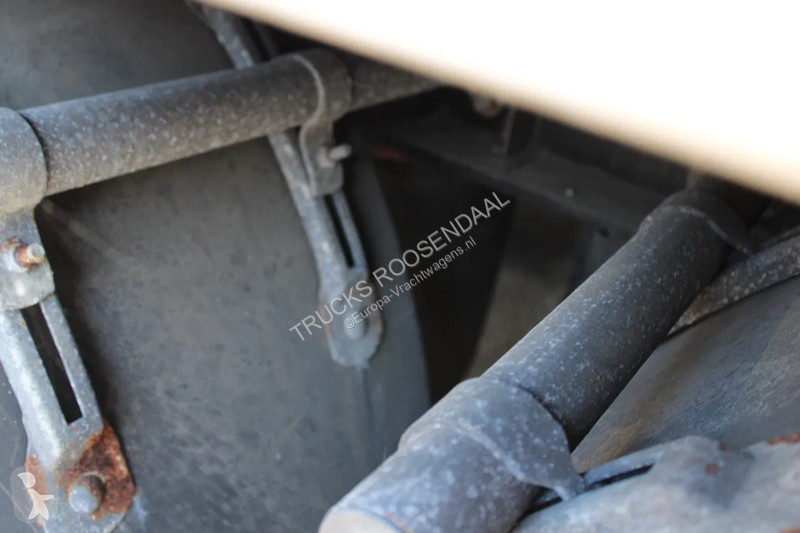 Semiremorca Kässbohrer 3x axle + bpw
