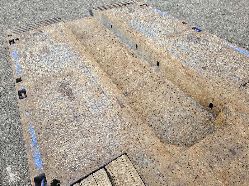 Semiremorca Broshuis 4 ABSD-42 / WHEEL WELL / 2...