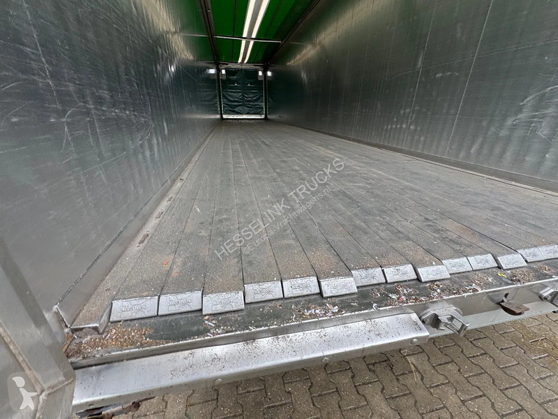 Semi reboque Kraker trailers K-Force 92m3...