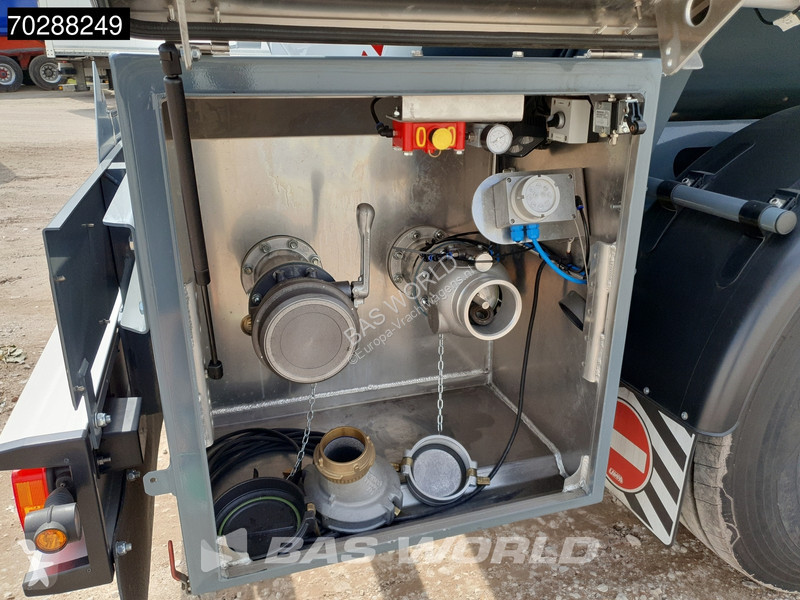 Semiremorca  CLP-36/1 New! 36.000 L Fuel Tank...