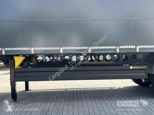 Semitrailer Berger Curtainsider Standard Getränke