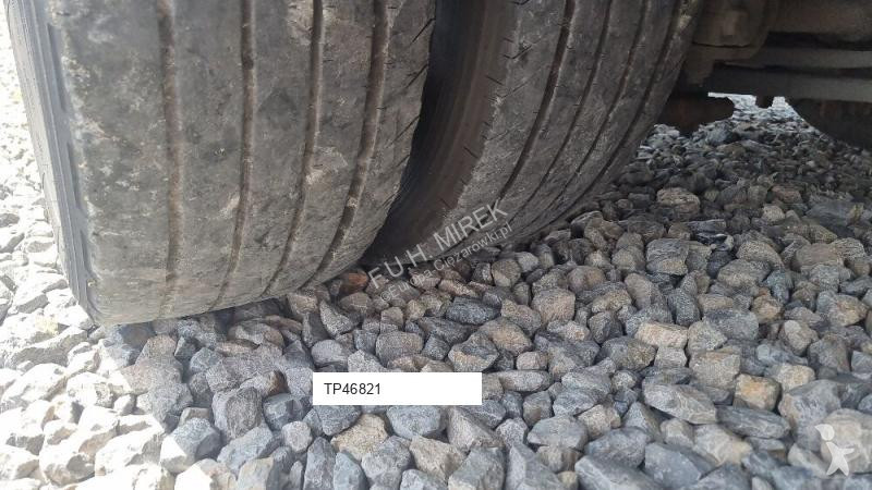 Semiremorca Tracon Uden