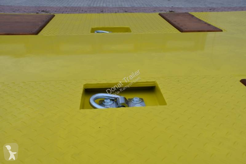 نصف مقطورة Donat 4 axle hydraulic lowbed...