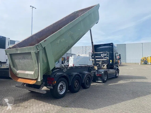Oplegger Schmitz Cargobull stalen kipper, 28...