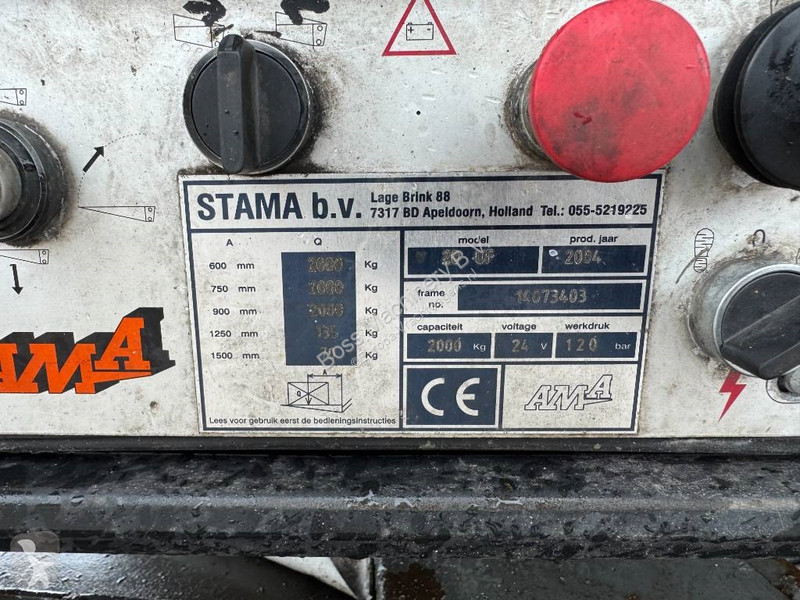 Oplegger Fruehauf ONCRK 32-220 A - Taillift /...