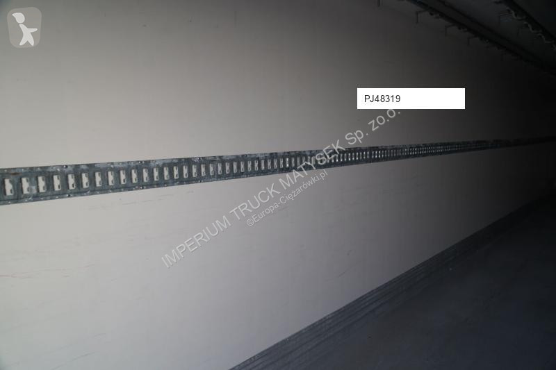 نصف مقطورة Chereau