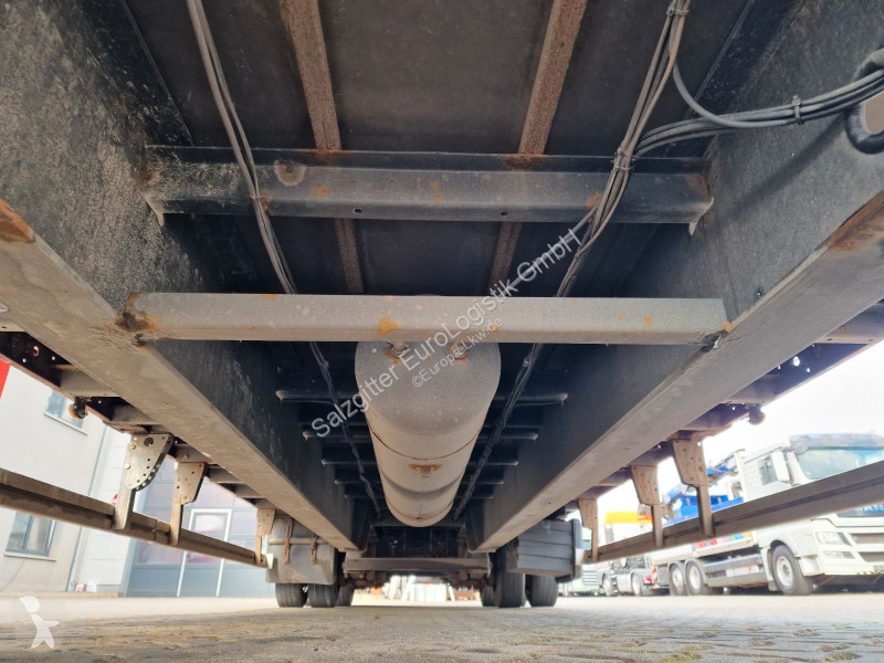 نصف مقطورة Fliegl SZS 270